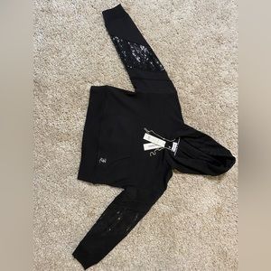 juicy couture set. new. super cute and comfortable just dosent fit me.